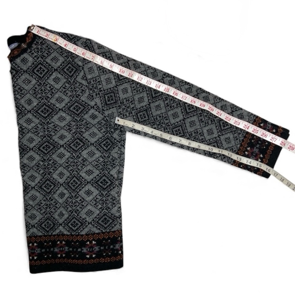 Carroll Reed 100% Wool Cardigan Sweater - Picture 8 of 8